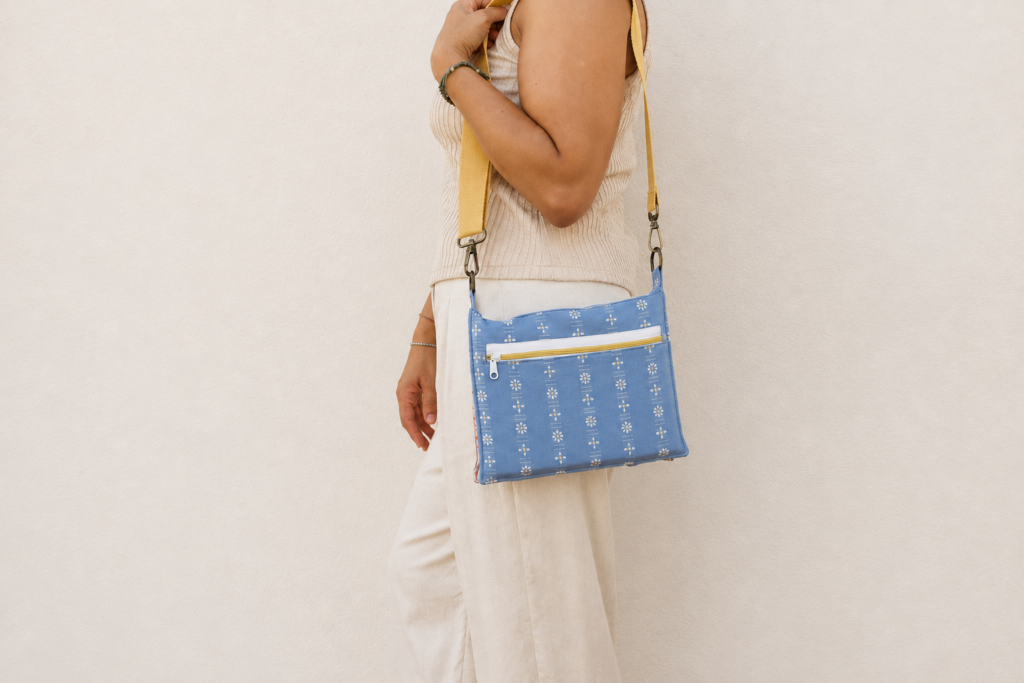 Romeo Book & Tablet Crossbody Case