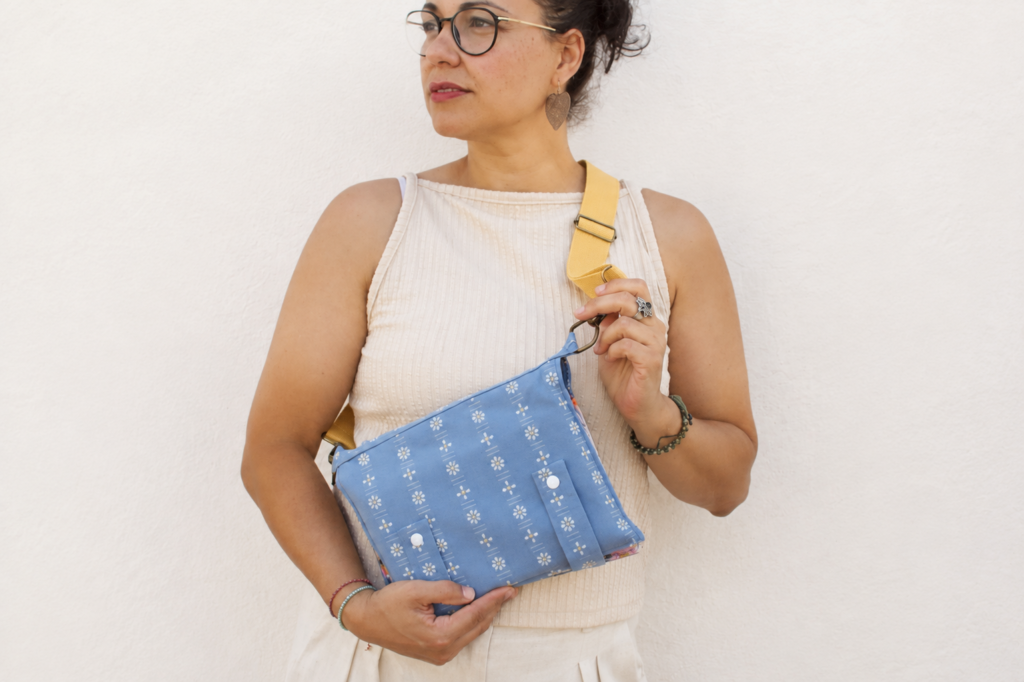 Romeo Book & Tablet Crossbody Case