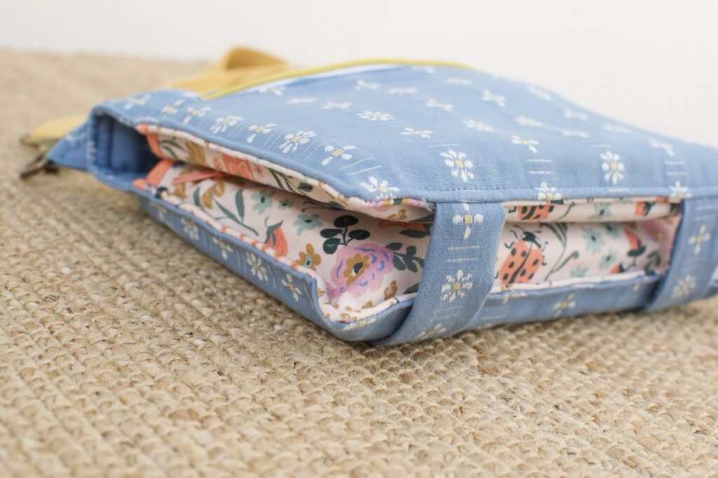 Romeo Book & Tablet Crossbody Case