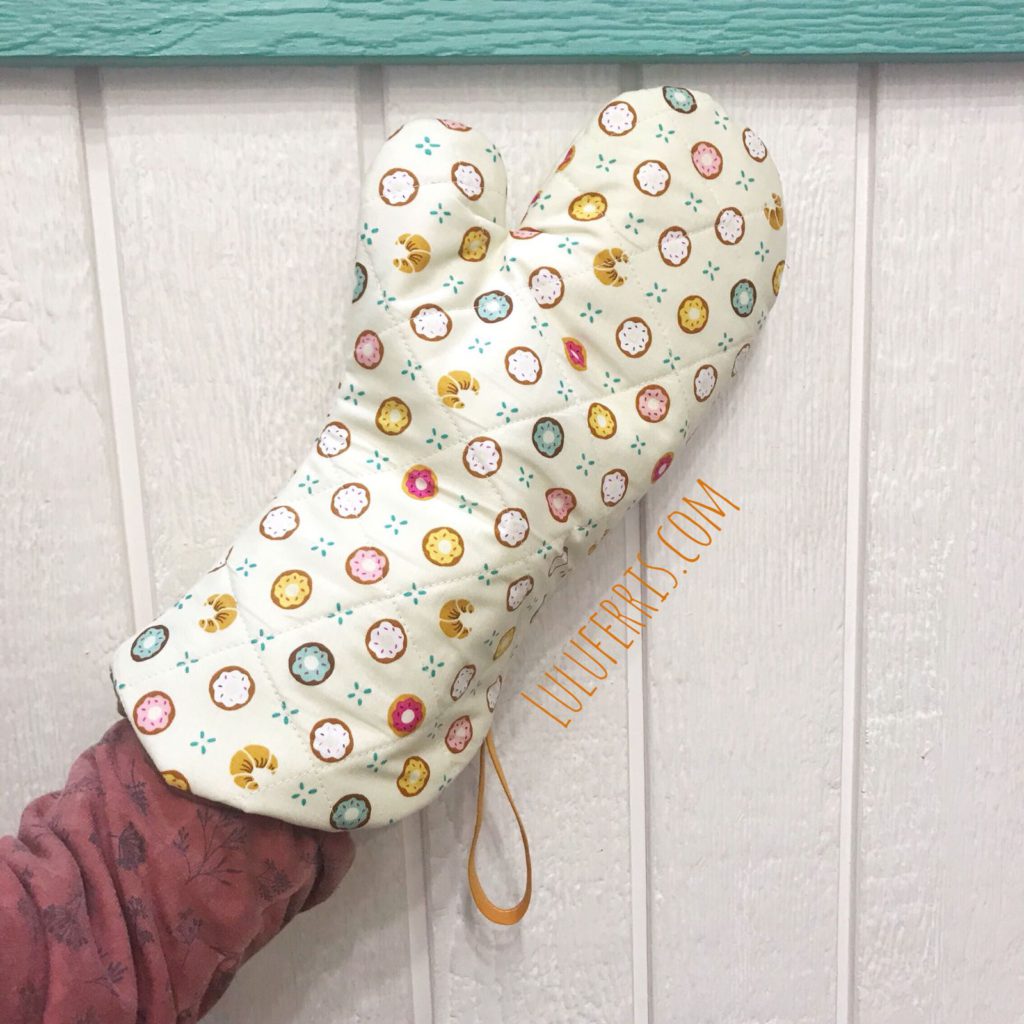 gifts for cooks oven mitt