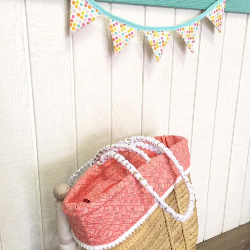 Zippered Liner for a Wicker Basket