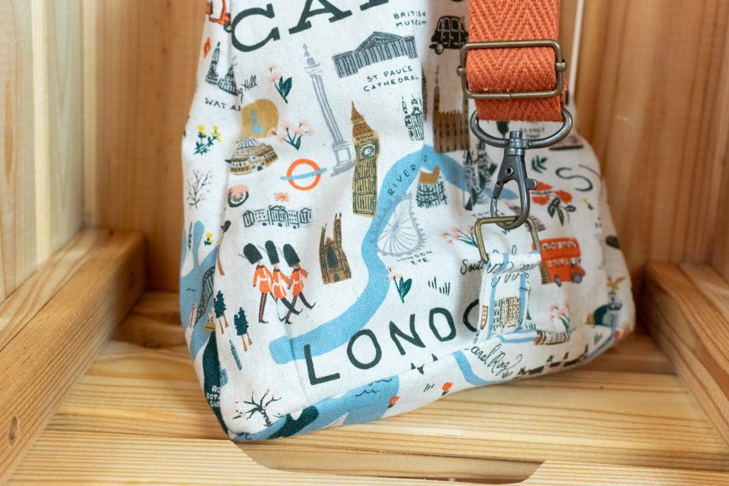 Metro Crossbody Bag