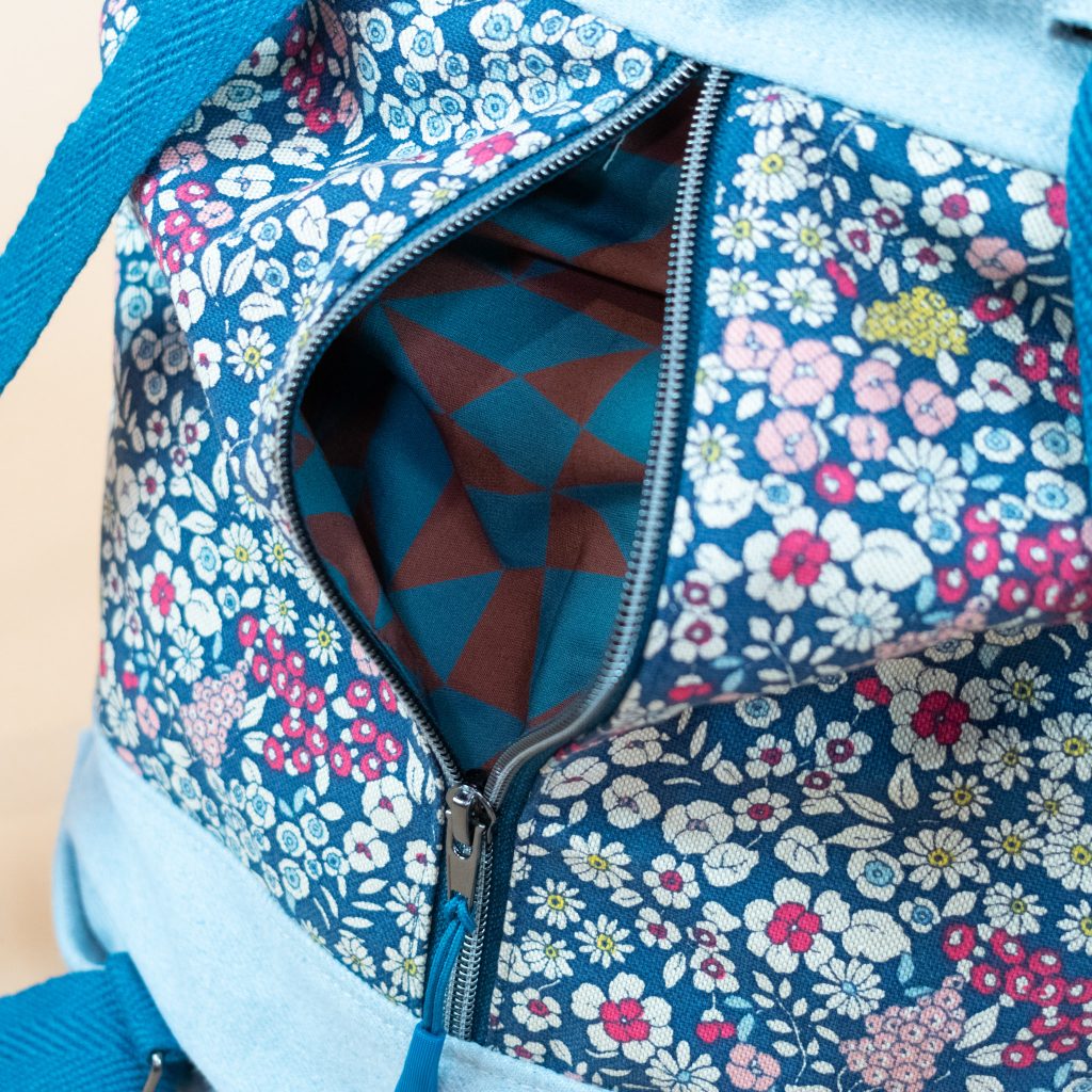 Sitges Convertible Bag and Backpack