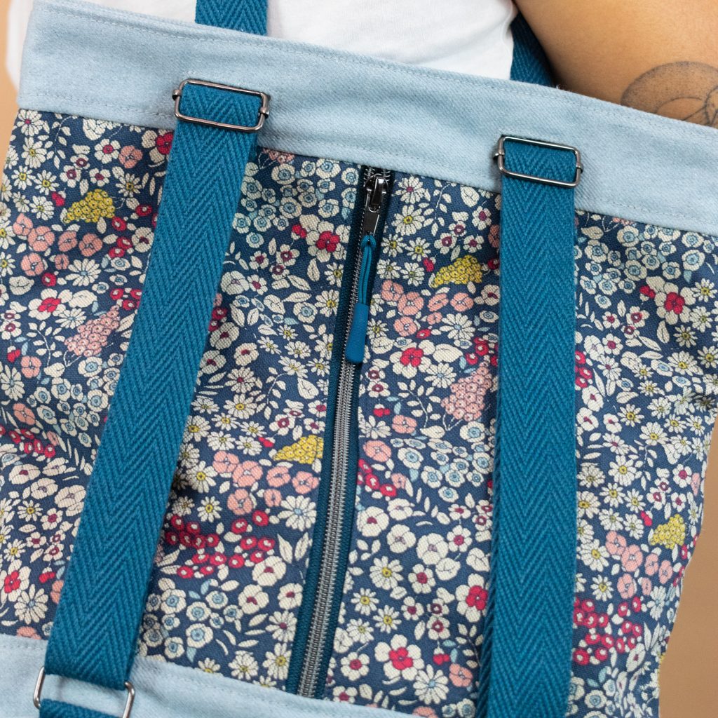Sitges Convertible Bag and Backpack