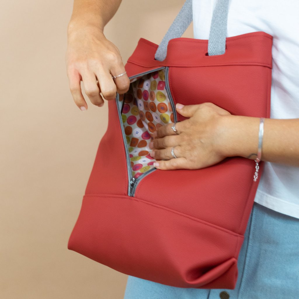 Sitges Convertible Bag and Backpack