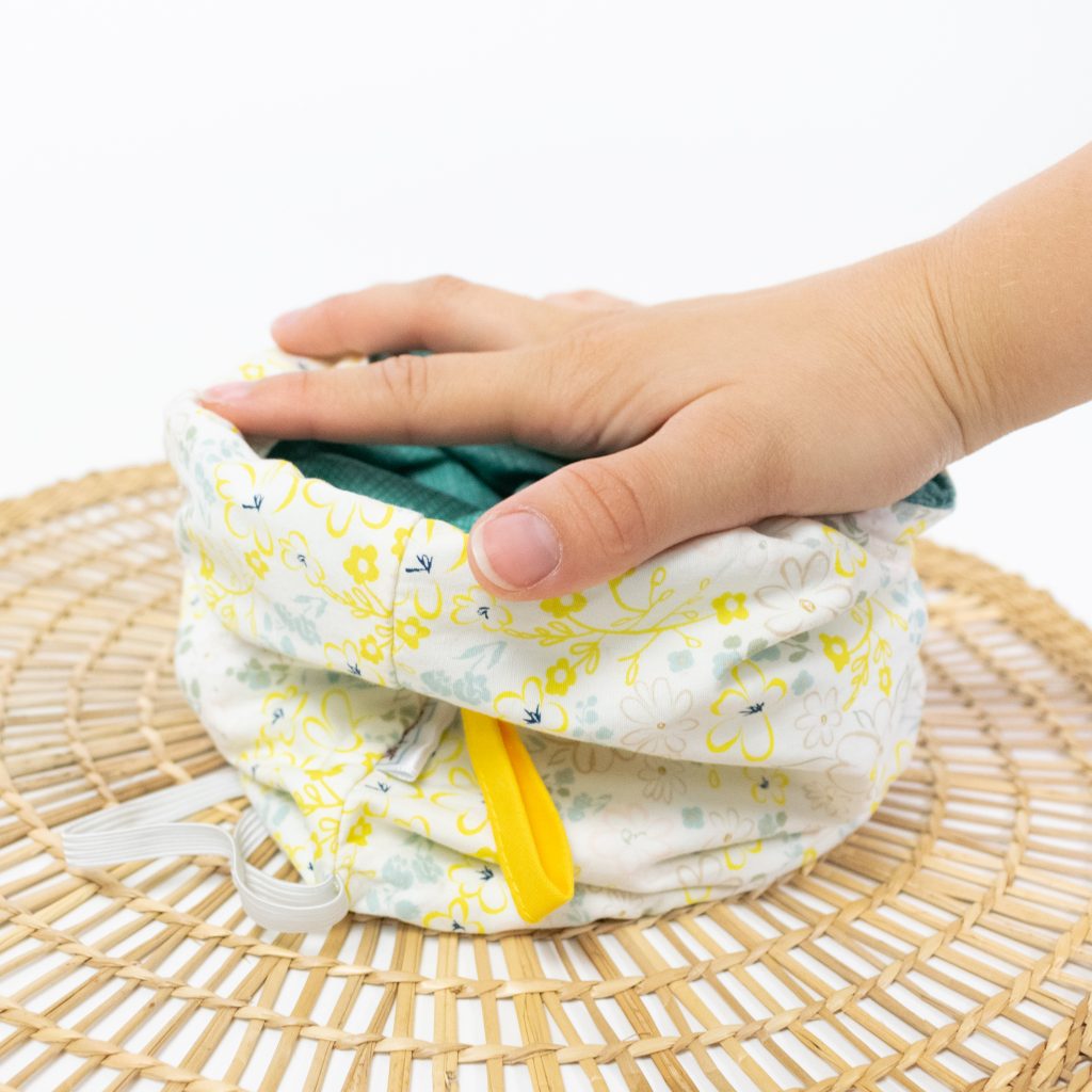 Spring Basket with Exterior Pockets