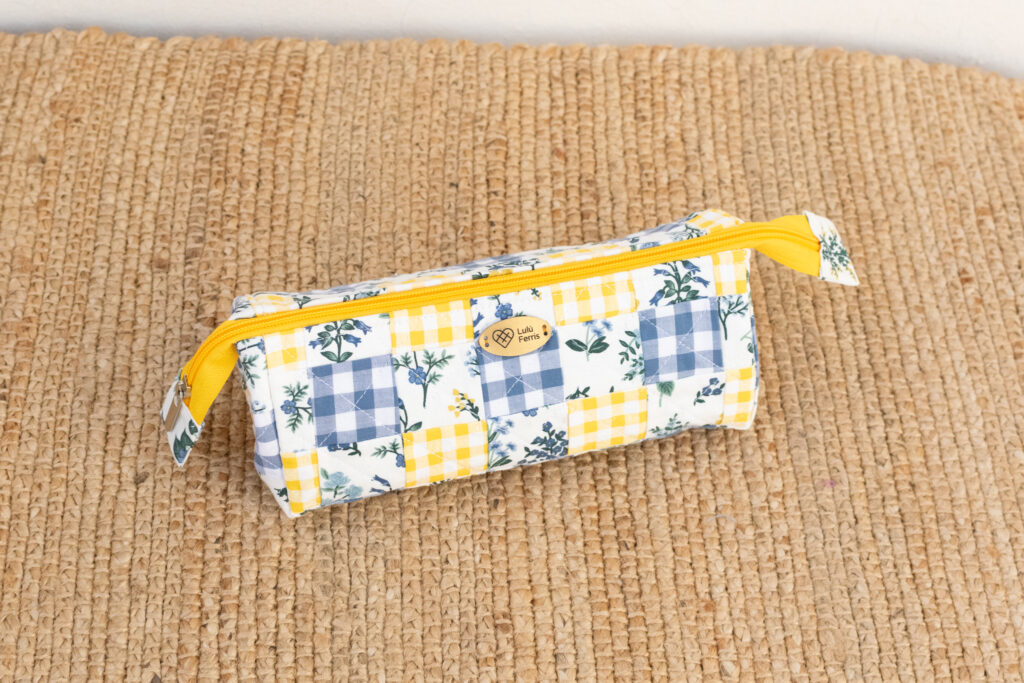 Dani Wide-Opening Pouch