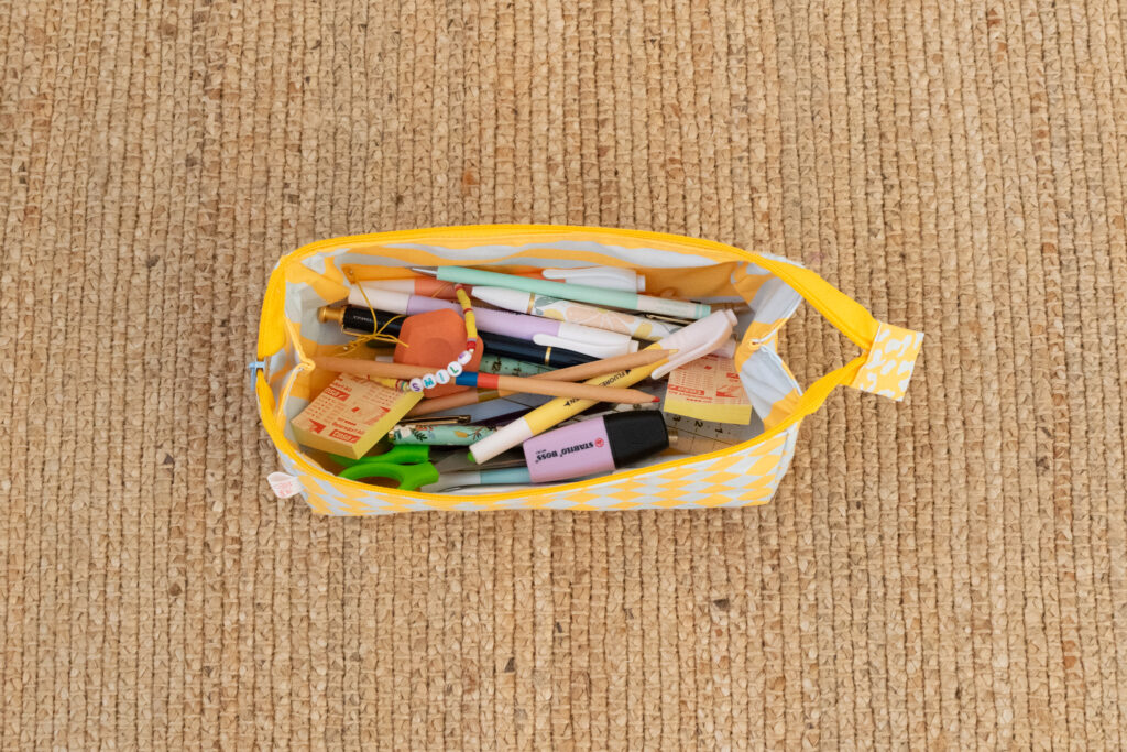 Dani Wide-Opening Pouch