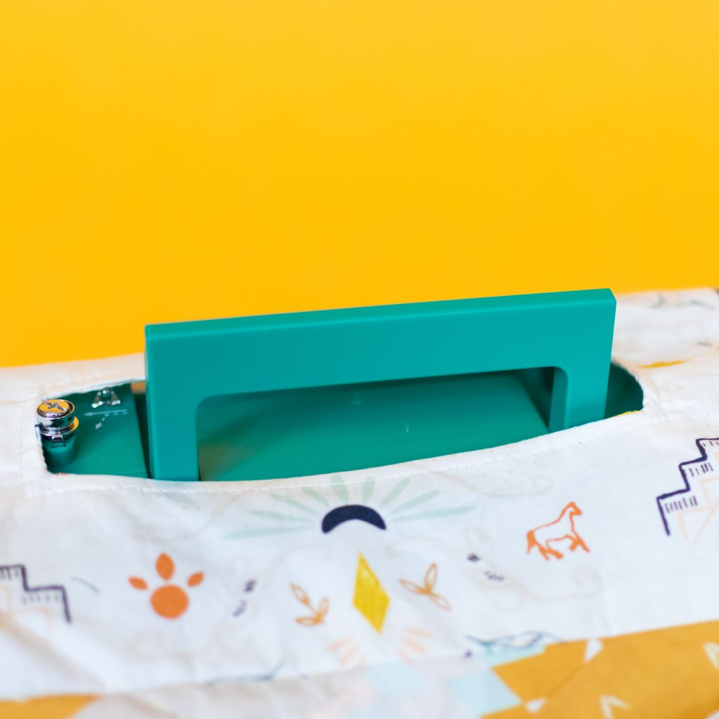 Sewing Machine Cover Using the Log Cabin Technique