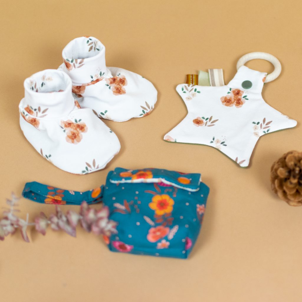 Pacifier Pouch (with Hanging Loop)