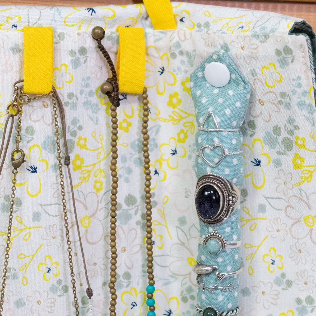 Foldable Semi-Rigid Fabric Jewelry Case with Handle