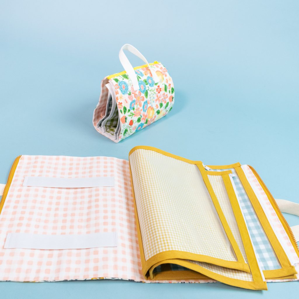 Fabric Organizer Book (Two Sizes)
