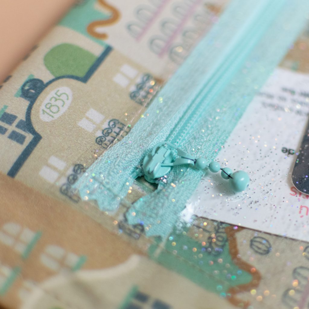 Dubai Travel Organizer / Document Holder