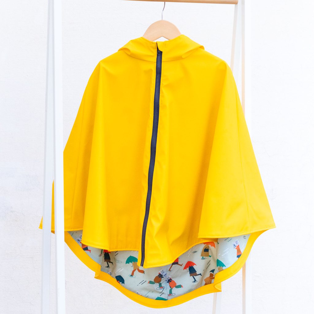 Kids’ Hooded Rain Poncho