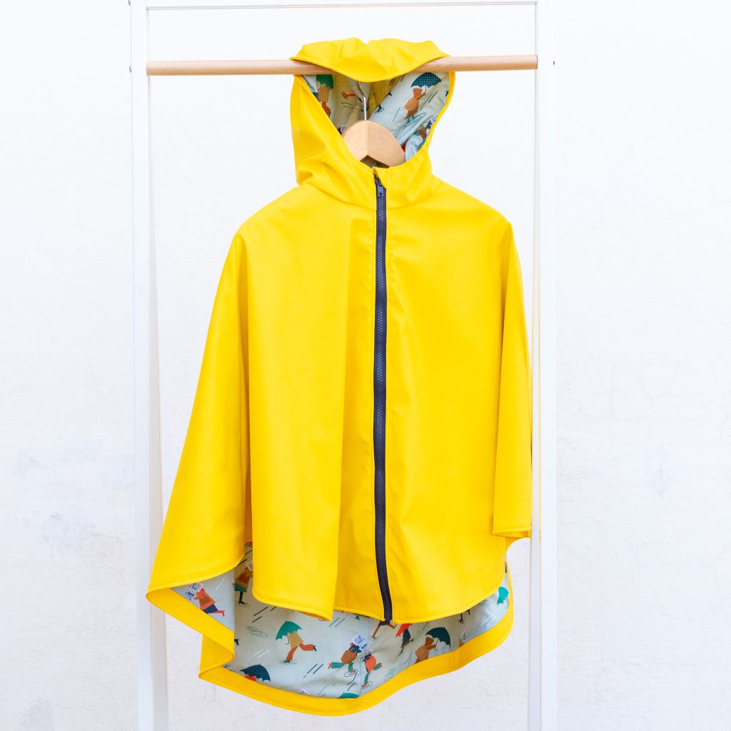 Kids’ Hooded Rain Poncho