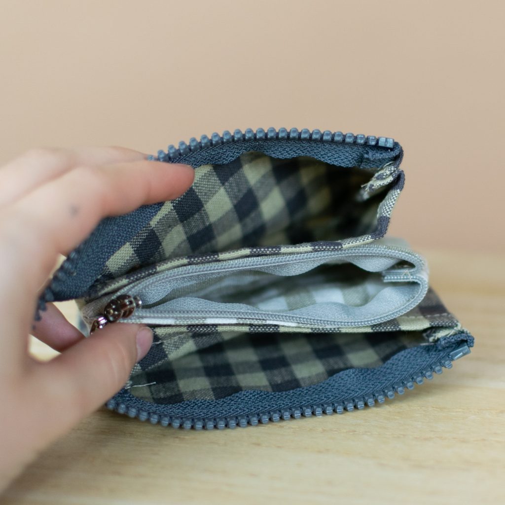 Singapore Coin Purse / Case / Toiletry Bag (2 Sizes)