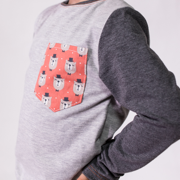 camiseta básica para niño bolsillo