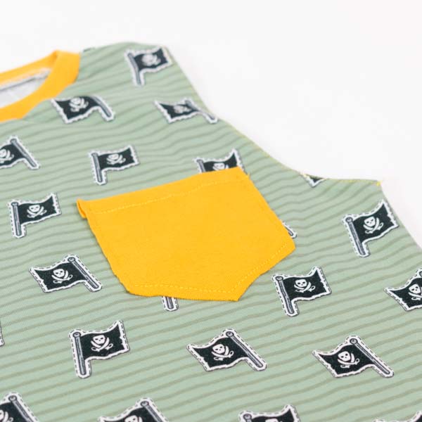 Sleeveless T-Shirt