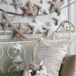 original garlands with fluffy shapes