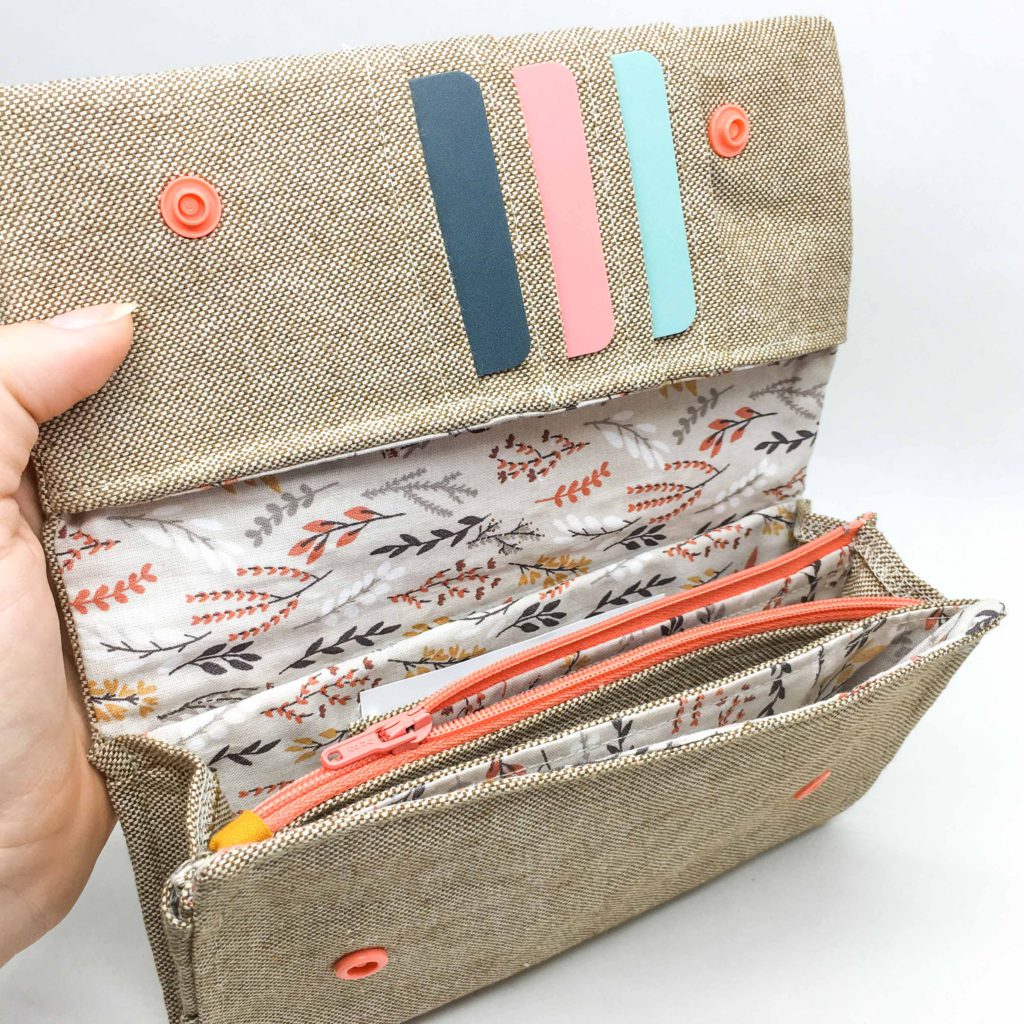 Avery Wallet