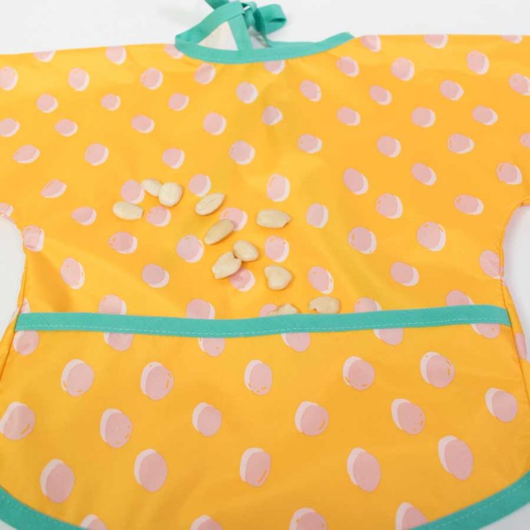 Long-Sleeve Waterproof Bib (Stain-Proof)
